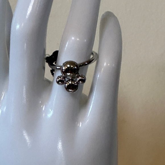 NWT/NIB - Calvin Klein Fidget Ring. Size 7 - Picture 2 of 6